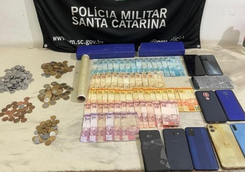 cf355b1d-71f9-445b-a7b0-9757ec839bd0